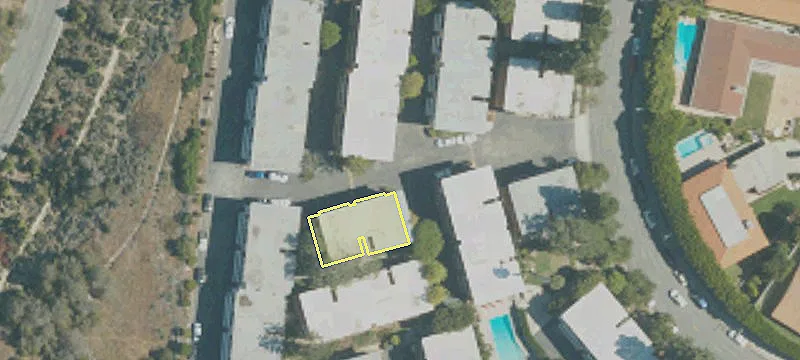 6728 Los Verdes Dr