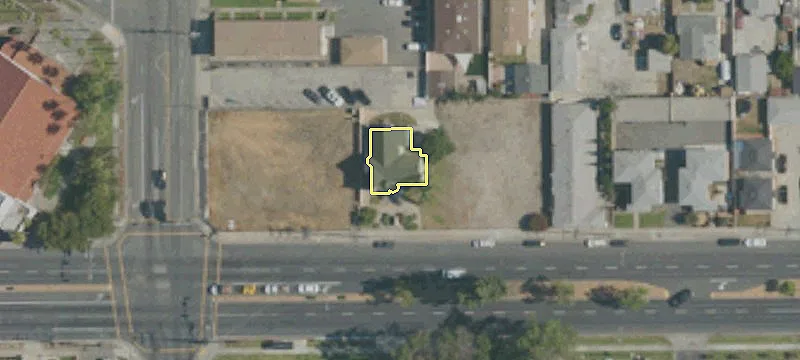 12217 Rosecrans Ave