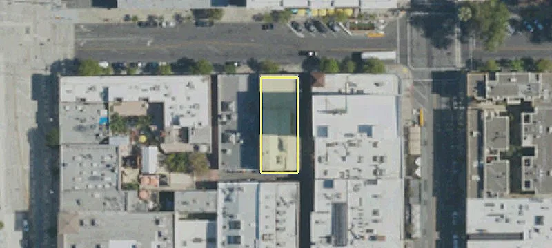 44 Holly St