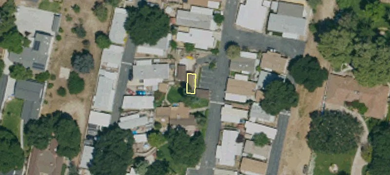 21515 Placerita Cyn Rd