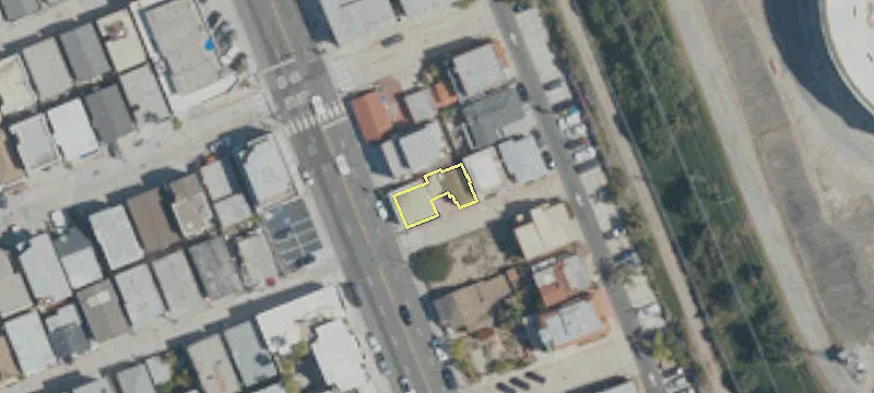 3912 Highland Ave