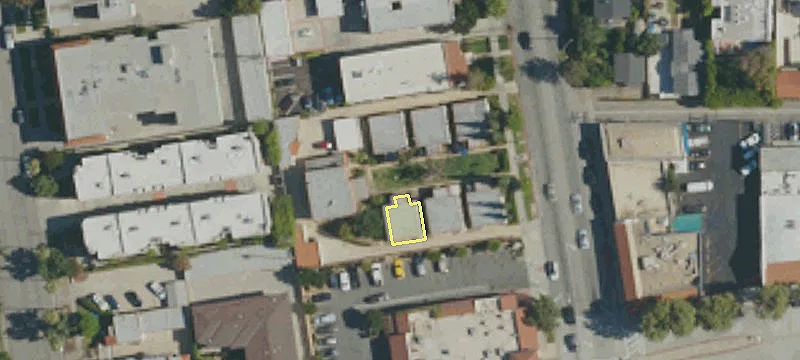 1827 Fremont Ave