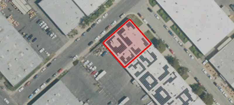 560 Library St