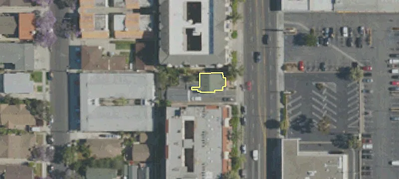 627 Redondo Ave
