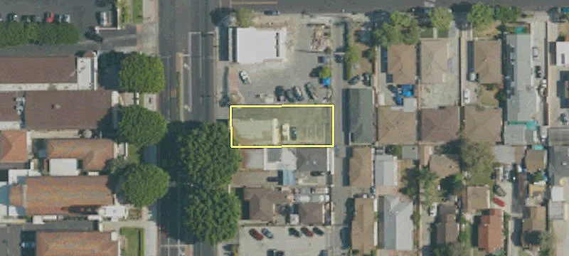 14812 Paramount Blvd