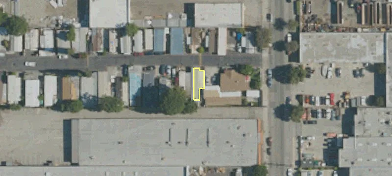 2449 Loma Ave