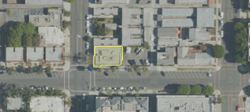 900 Pne Ave
