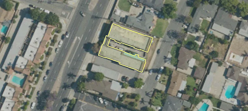 8202 Rosemead Blvd