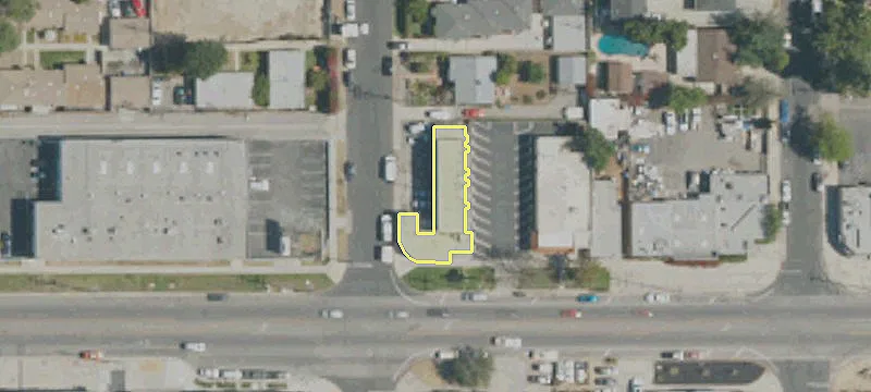 10761 Burbank Blvd