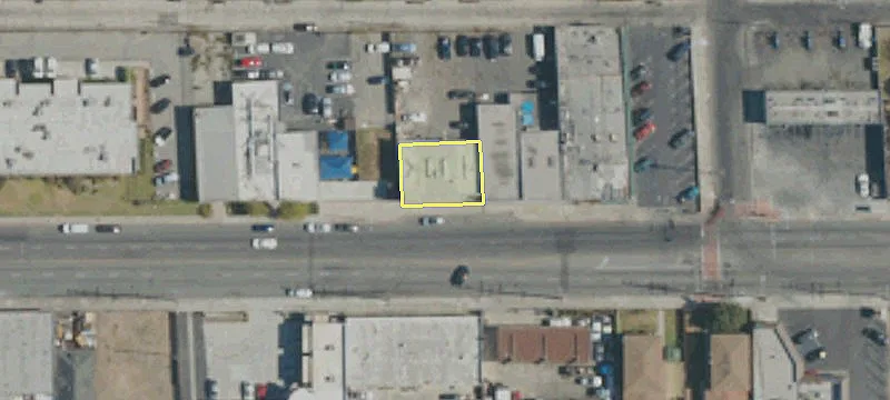 523 Compton Blvd