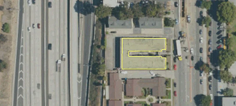 22101 Figueroa St