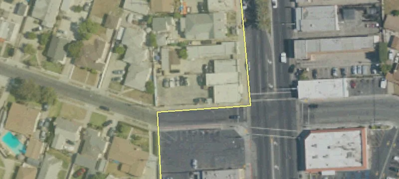 12039 Long Bch Blvd