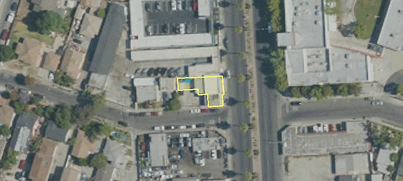 12431 Long Bch Blvd