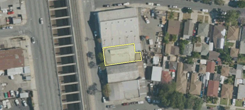 10950 Alameda St