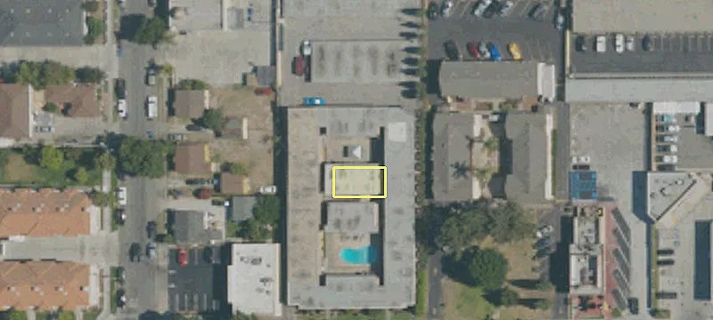 9815 Imperial Hwy