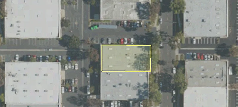 2425 Mira Mar Ave