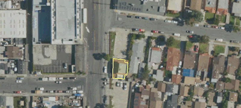8008 Santa Fe Ave