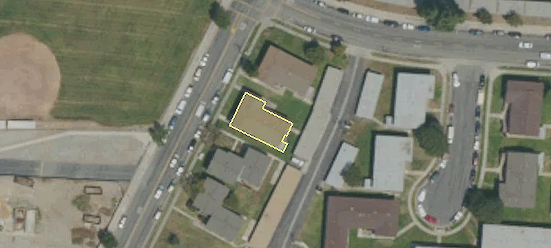 2034 Batson Ave
