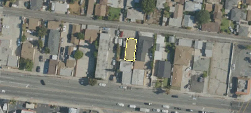 6233 Gage Ave