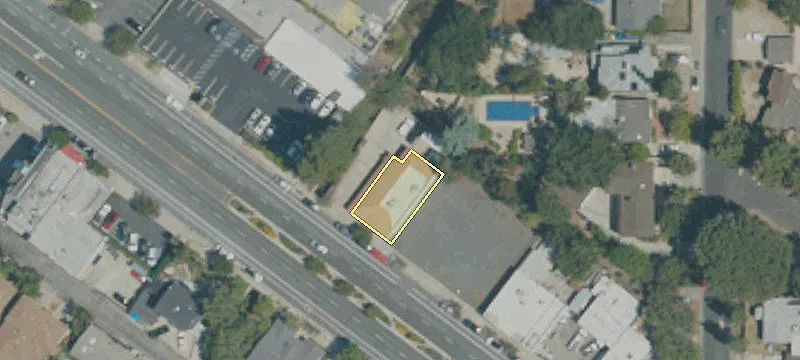 2933 Foothill Blvd