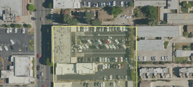 210 Garfield Ave, Unit 8