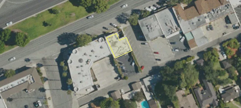 2100 Huntington Dr