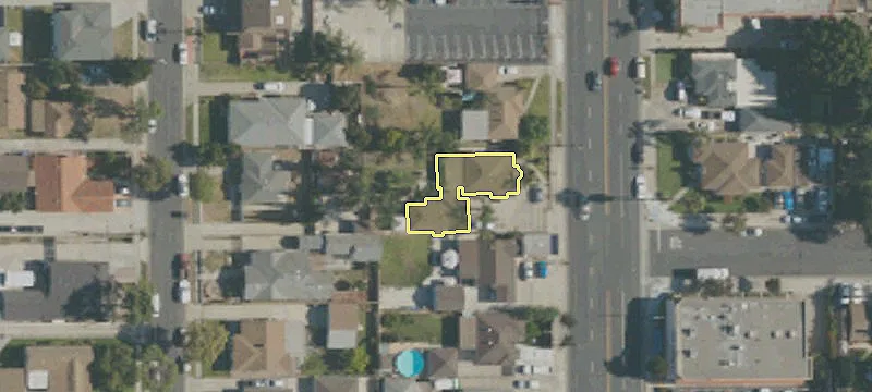 15559 Bellflower Blvd