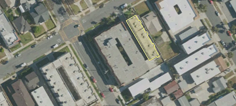 120 Grand Ave