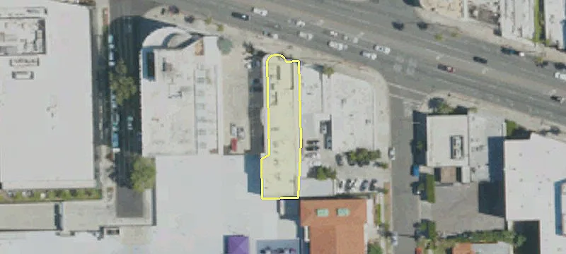 8712 Wilshire Blvd