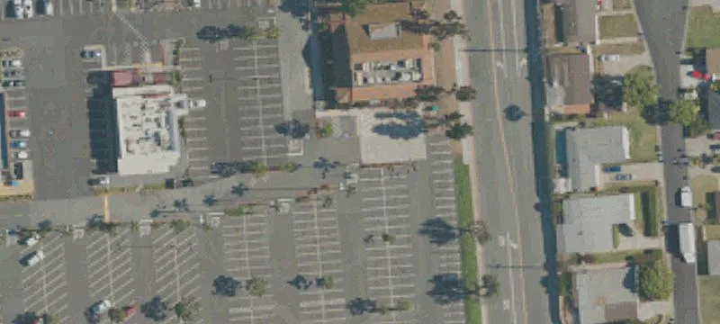 15252 Rosecrans Ave