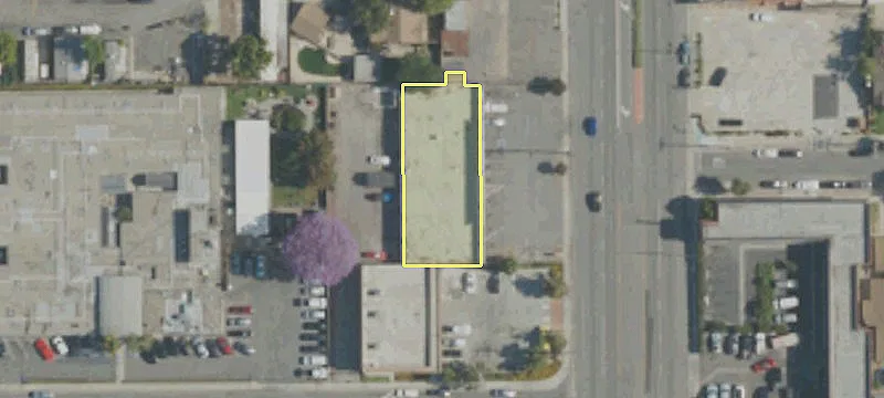 15533 Lakewood Blvd