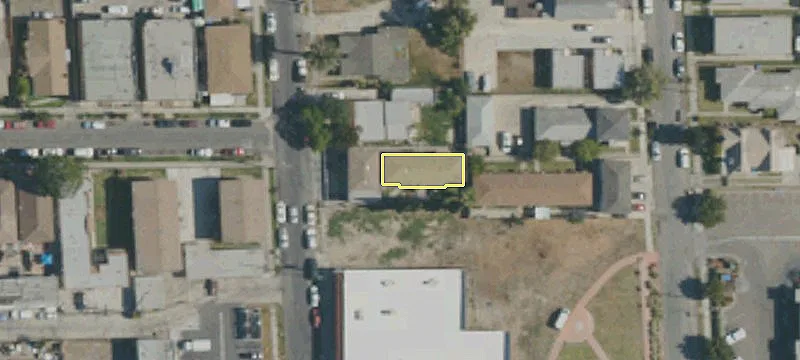 120 Acacia Ave