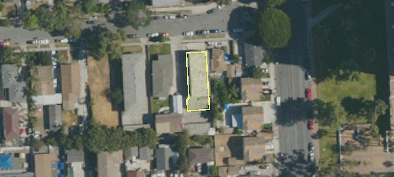 310 Almond St