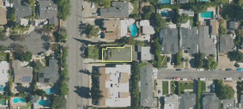 4502 Whitsett Ave