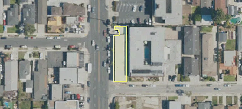 13302 Inglewood Ave