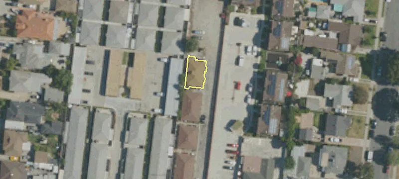 4235 Imperial Hwy
