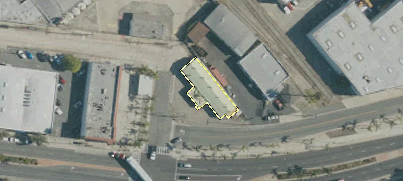 5005 Slauson Ave