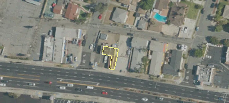 5825 Imperial Hwy
