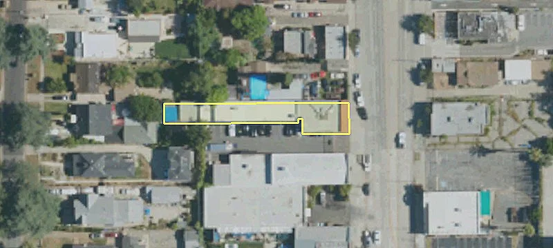 2085 Fair Oaks Ave