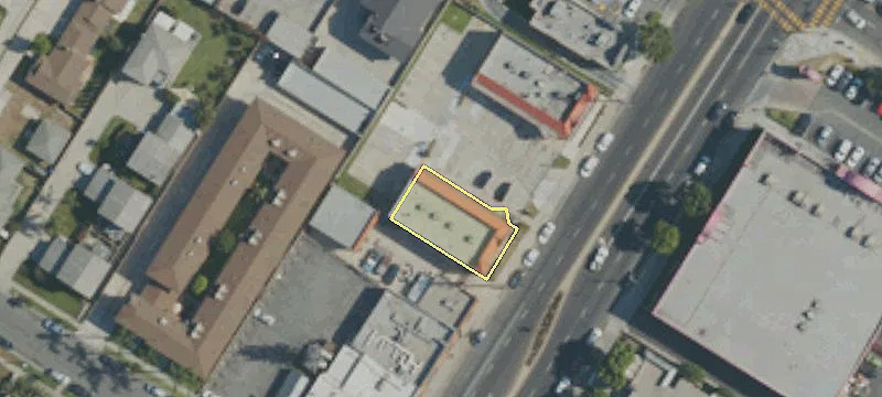 11917 Paramount Blvd