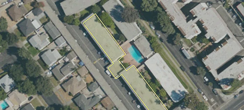8020 Birchcrest Rd