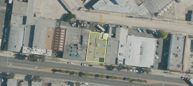 4931 Slauson Ave