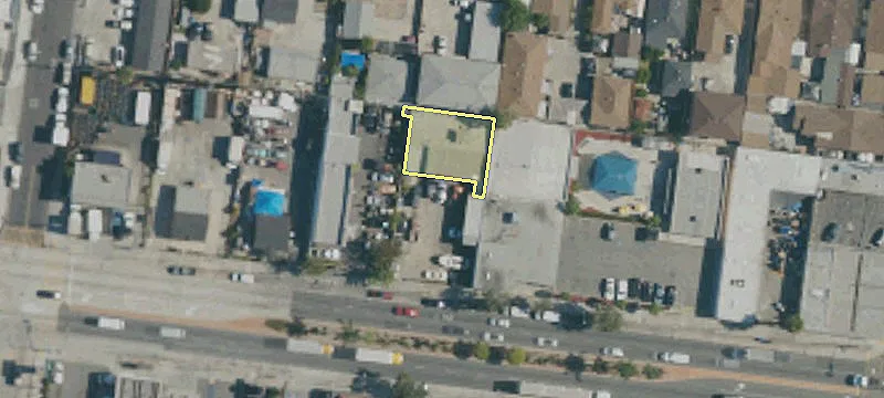 4727 Slauson Ave