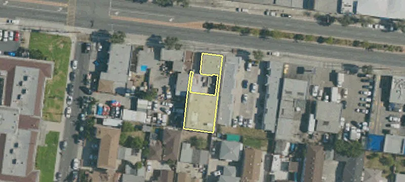 4916 Slauson Ave
