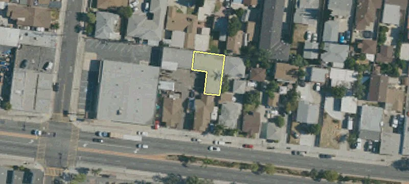 4819 Slauson Ave