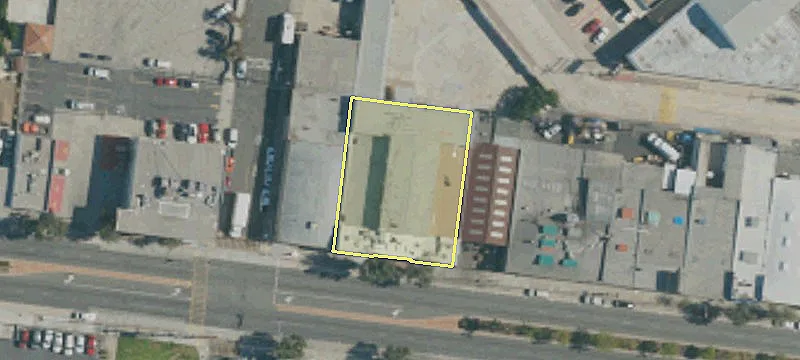 4911 Slauson Ave