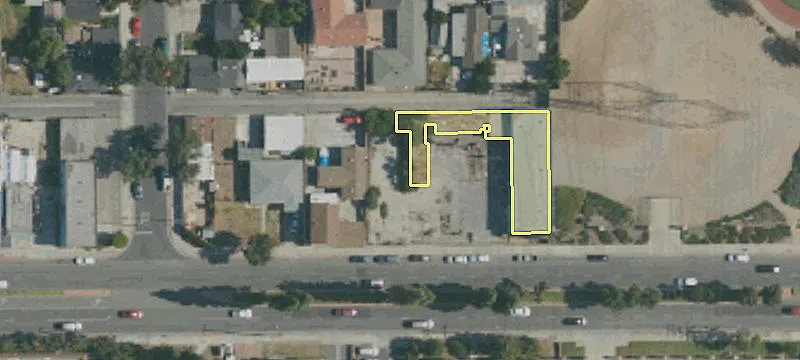 7117 Somerset Blvd