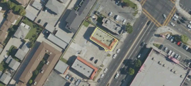 11915 Paramount Blvd