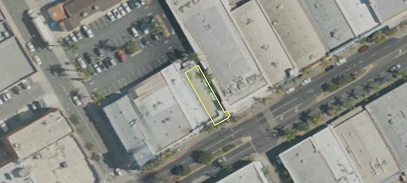 127 Main St