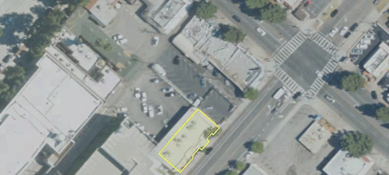 359 Angeleno Ave